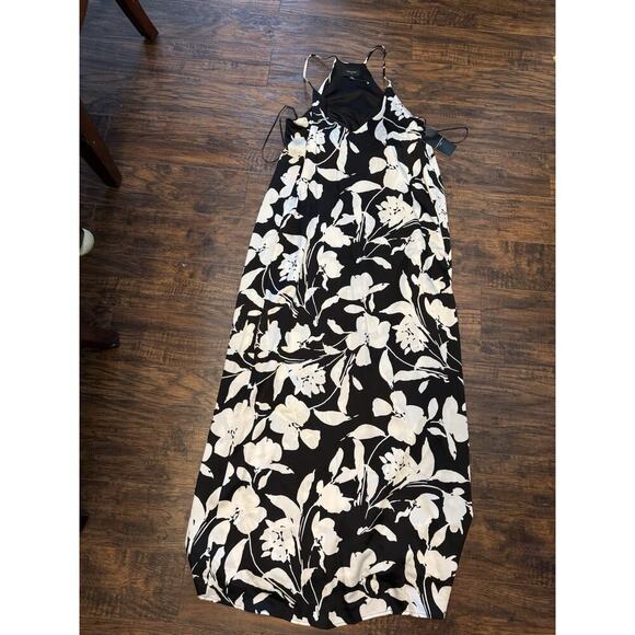 Tahari Dresses & Skirts - Tahari ASL Floral Maxi Dress With Pockets Black White Size L New With Tags